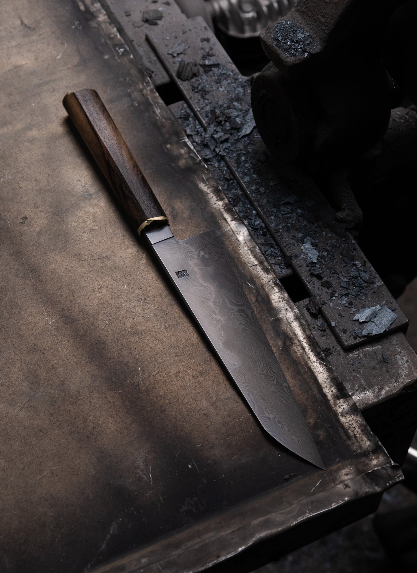 195mm damascus honyaki gyuto