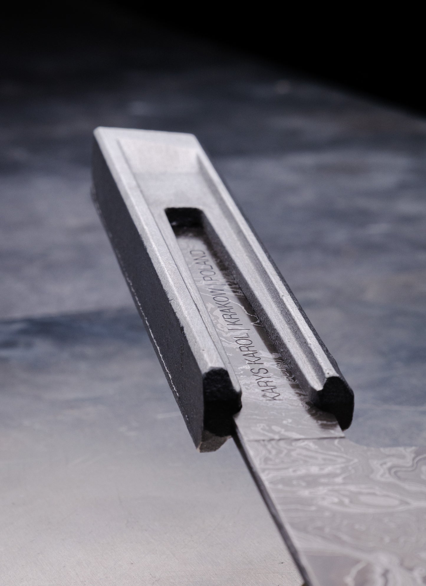 230mm damascus gyuto